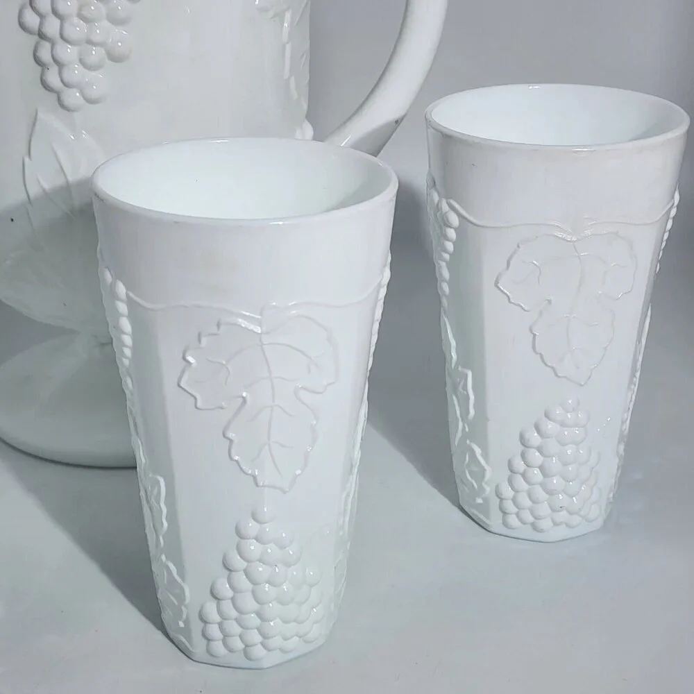 Indiana Milk Glass Colony Harvest Grape Pitcher And Tumblers Set Of 5 Vintage